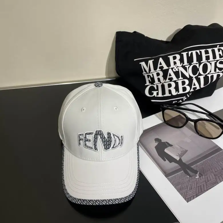 Fendi Cap dxn (1)